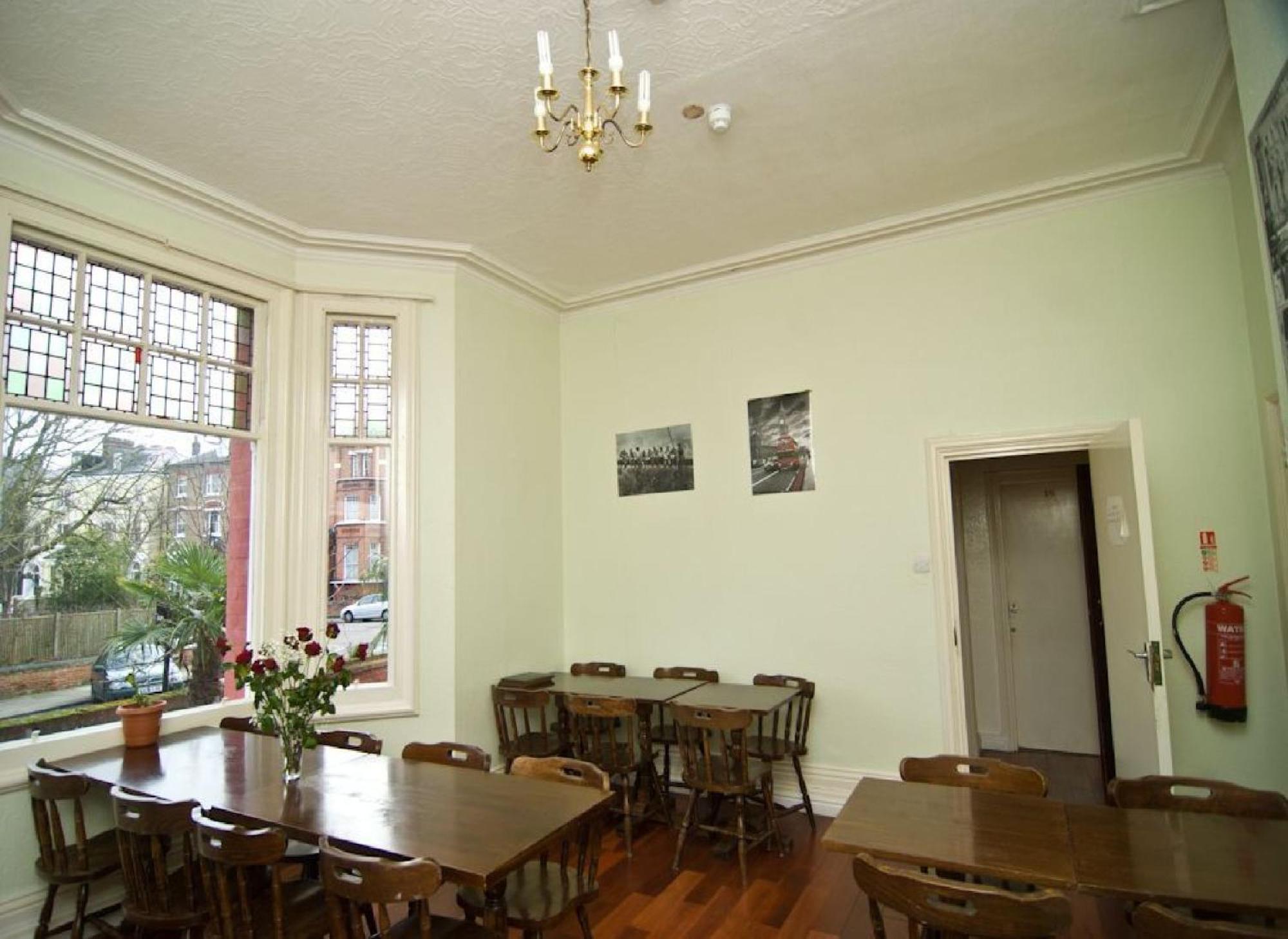 Charlie Hotel Лондон Екстер'єр фото